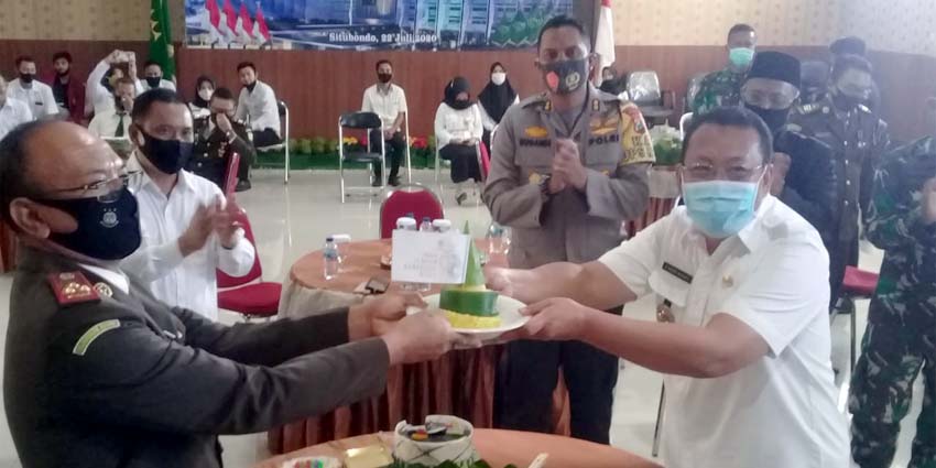 Dampak Covid, Kejari Situbondo Gelar Syukuran Sederhana di Hari Bhakti Adhyaksa ke-60