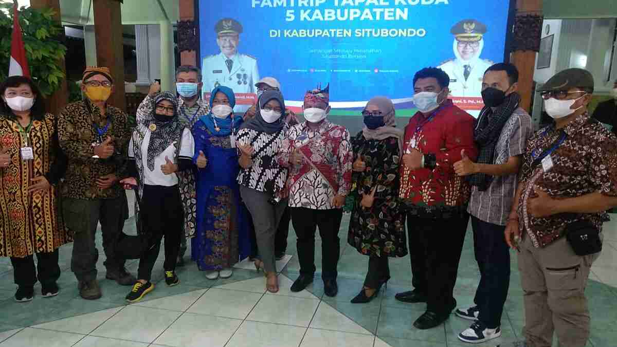 Bupati Promosikan Wisata Merak-Baluran pada APWI Saat Launching Calendar of Event Wisata Situbondo