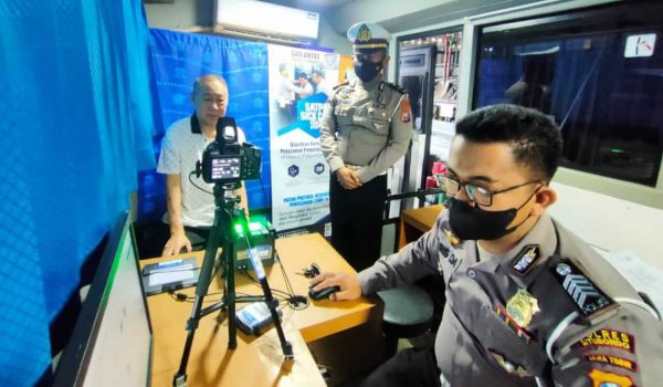 Pelayanan Satpas Sick Care Satlantas Polres Situbondo Tuai Apresiasi Warga