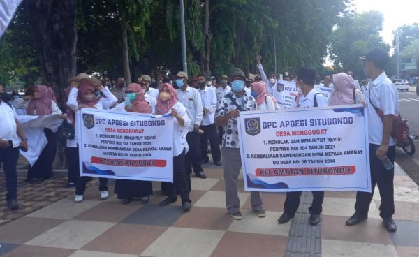 DPC Apdesi Situbondo Gelar Aksi Damai di Kantor Bupati dan DPRD