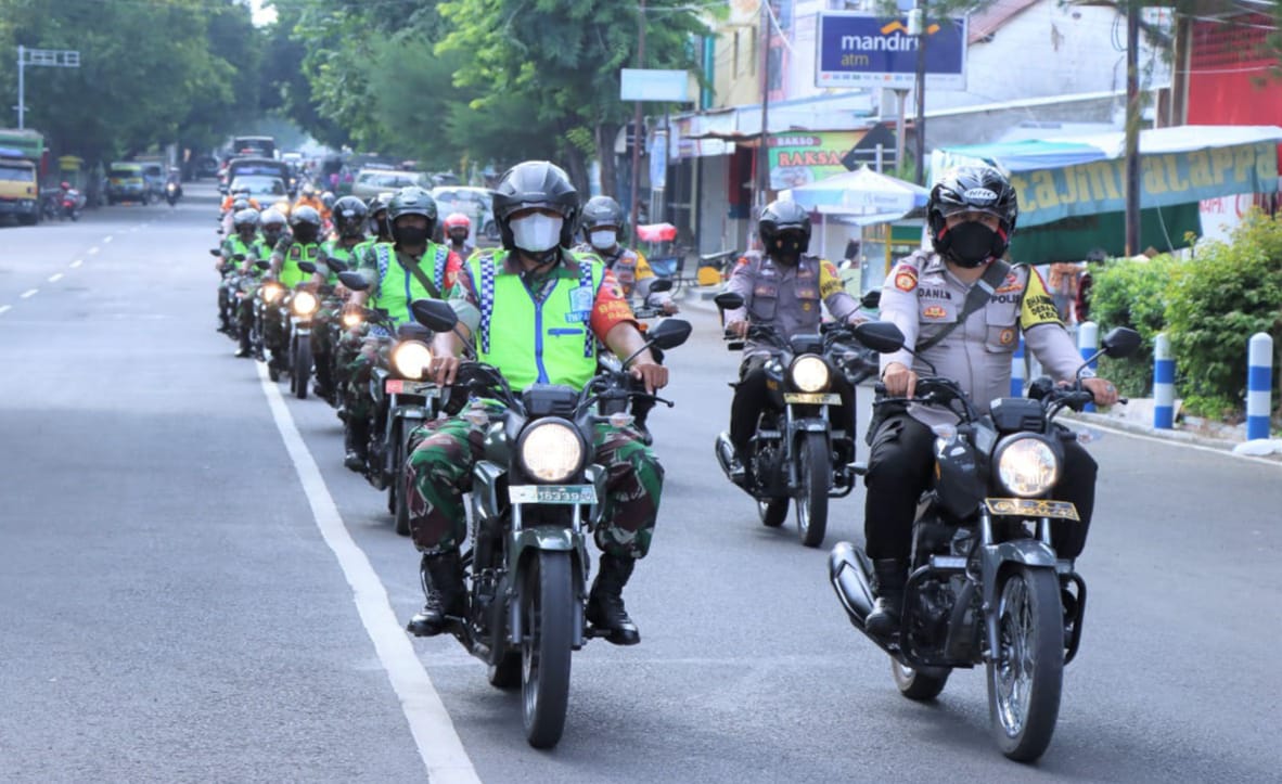 Kapolres Situbondo bersama Forkopimda Gelar Apel Pamor Keris