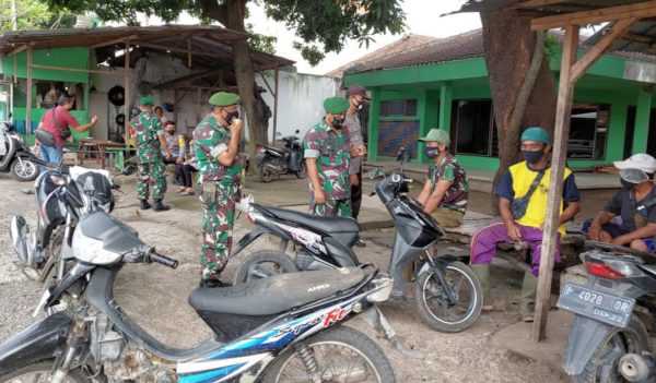 Gelar Operasi Yustisi, Muspika Banyuputih Situbondo Jaring 11 Pelanggar Prokes