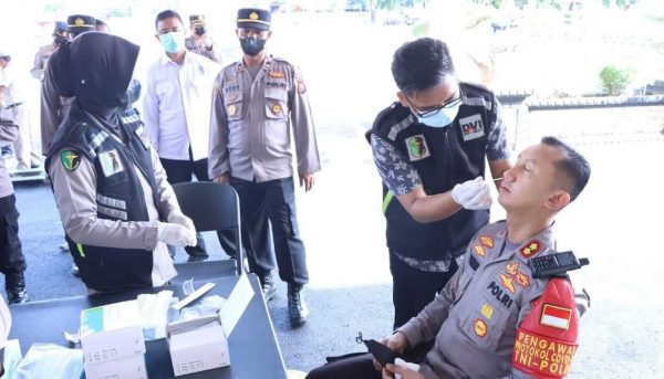 Antisipasi Penyebaran Varian Omicron, Polres Situbondo Lakukan Mitigasi Penanganan Covid-19