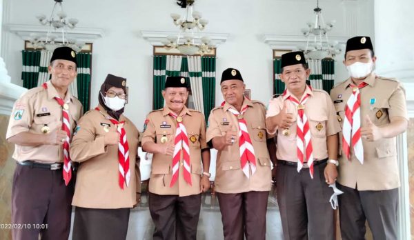 Ketua Kwarda Jatim Lantik Pengurus Majelis Pembimbing Cabang, Kwartir Cabang dan Lembaga Pemeriksa Keuangan Gerakan Pramuka Situbondo