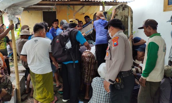 Hendak Wudlu, Kakek Usia 61 Tahun Asal Arjasa Situbondo Tercebur ke Sumur Sedalam 30 Meter