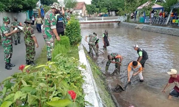 Karya Bhakti TMMA Tahun 2022, Dandim Situbondo Ajak Masyarakat Cinta Lingkungan