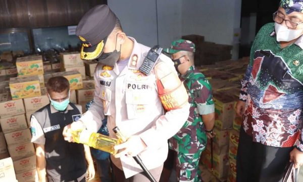 Kapolres Situbondo Siap Tindak Tegas Penimbun dan Spekulan Migor Nakal