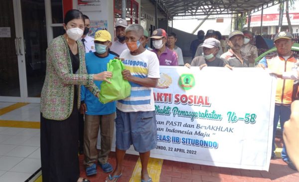 Hari Bakti Ke-58 Pemasyarakatan, Pipas Rutan Klas IIB Situbondo Bagi Paket Sembako