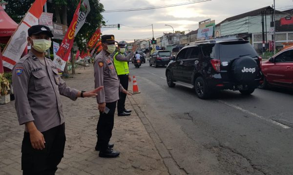 Pantau Arus Balik, Polres Situbondo Catat Dominasi Kendaraan Roda Empat