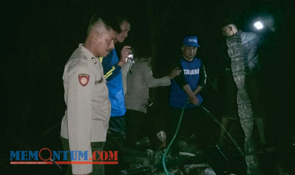 Ditinggal Nonton TV, Rumah Warga Sumbermalang Situbondo Ludes Terbakar