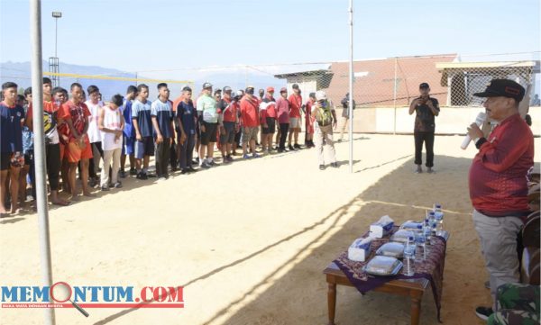 Buka Kejuaraan Voli Pantai dan Panjat Tebing, Bupati Karna Minta Atlet Situbondo Tunjukkan Prestasi