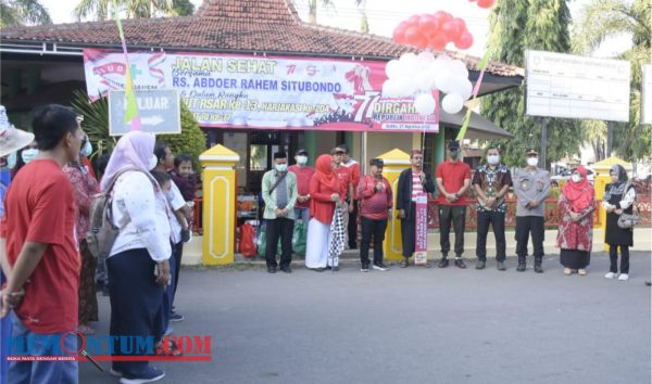 Hadiri Jalan Santai RS dr Abdoer Rahem Situbondo, Bupati Karna Pastikan Peningkatan Pelayanan Masyatakat