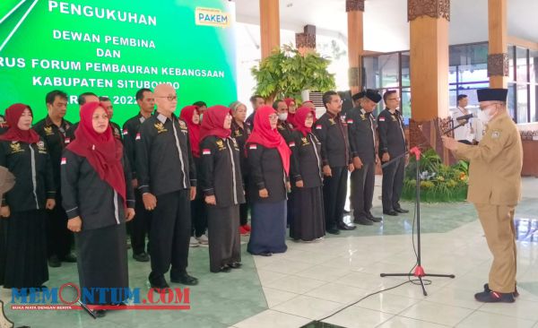 Kukuhkan Dewan Pembina dan Pengurus FPK Situbondo, Bupati Karna Dorong Kerukunan Bermasyarakat