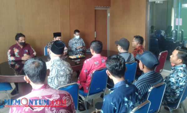 Pertanyakan Reward Desa Bidang Penanganan Vaksin Covid-19, Perangkat Desa Panji Kidul Luruk Dinkes Situbondo