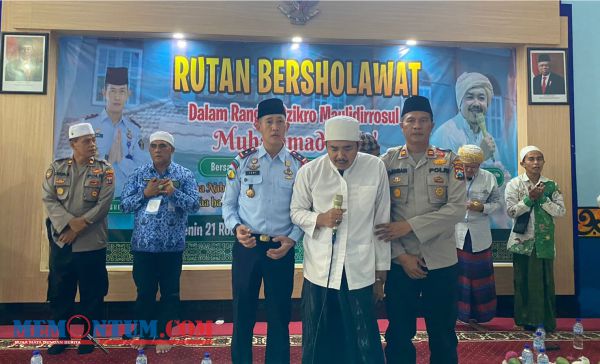 Rutan Kelas IIB Situbondo bersama Pengasuh Pondok Pesantren Walisongo Gelar Rutan Bersalawat