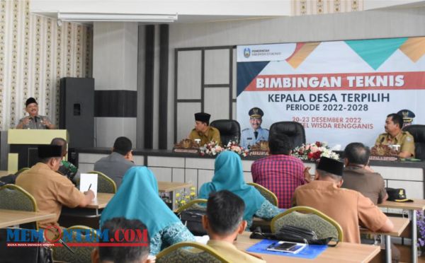 Buka Bimtek Kades Baru, Bupati Situbondo Ingatkan Pelayanan, Hukum dan Pengembangan